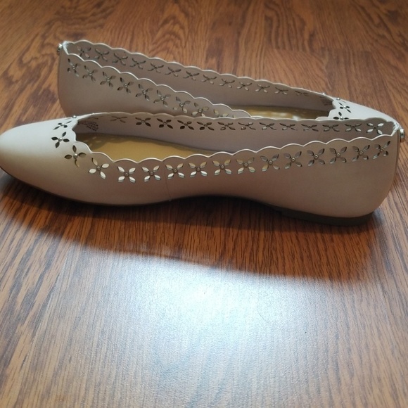 Michael Kors Flats - Picture 5 of 5